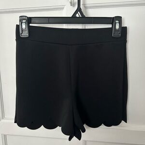 Black Scallop Hem Short Shorts